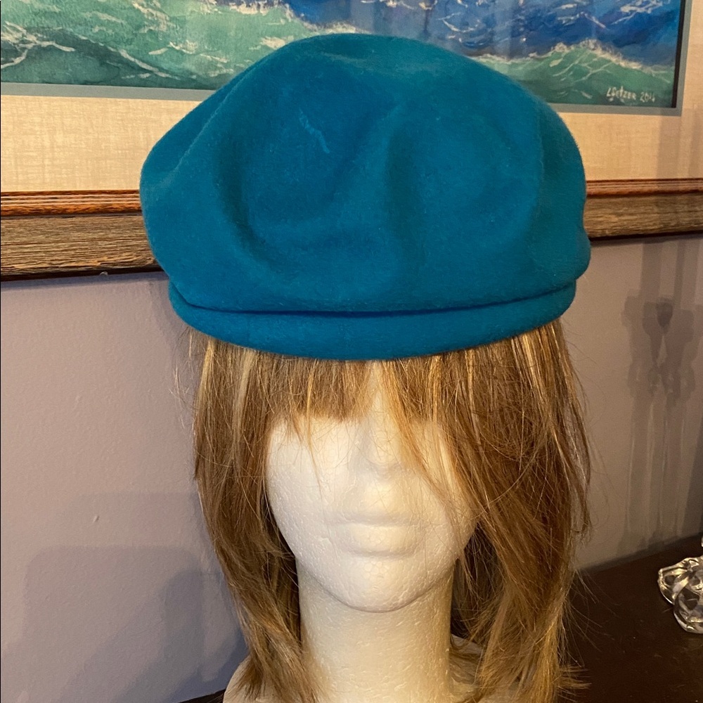 Teal color RITZ brand wool beret style hat made in USA vintage in good condition